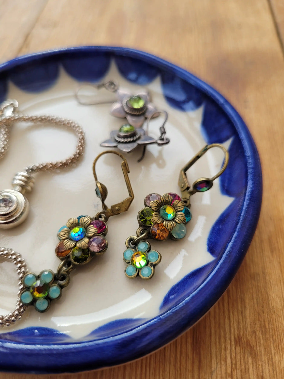 Handmade Ceramic Trinket Dish designed by lizzie mabley