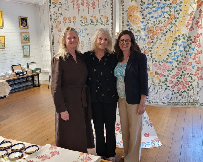 brit willoughby juliet harmer and lizzie mabley at their serendipity exhibition 